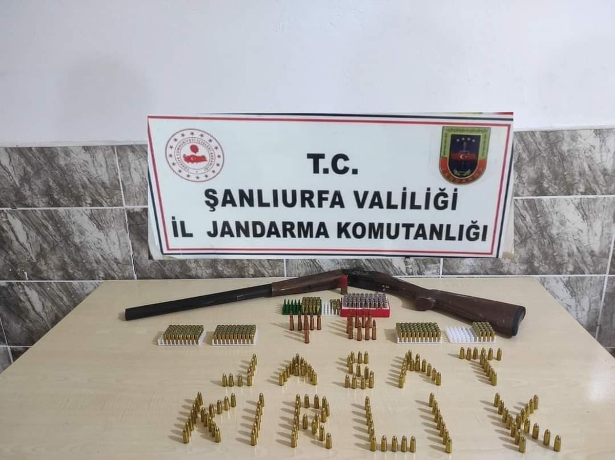 Şanlıurfa\'da ruhsatsız av tüfeği ile 399 mermi ele geçirildi