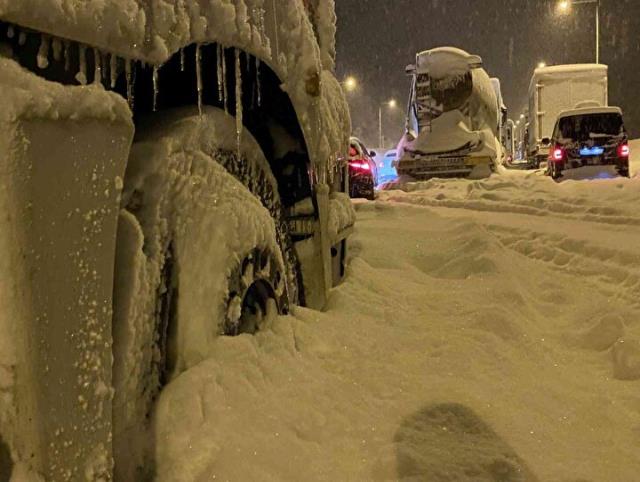Bu yalnızca fragmandı! Bakan bizzat duyurdu, İstanbul'u esir alacak şiddetli kar yağışı yarın 18.00'den sonra başlayacak