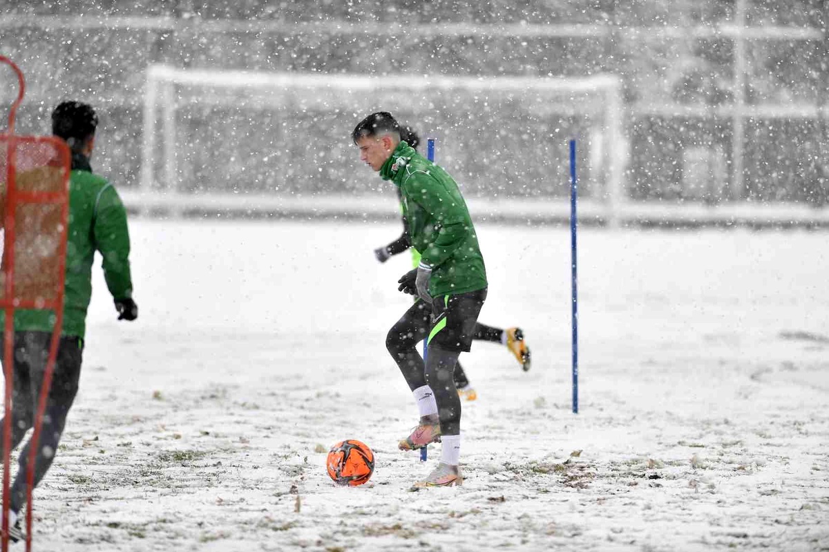 Bursaspor\'da Balıkesirspor maçı hazırlıkları başladı