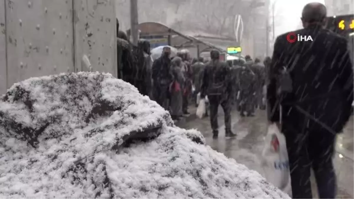 Kar, Elazığ\'ı etkisi altına aldı