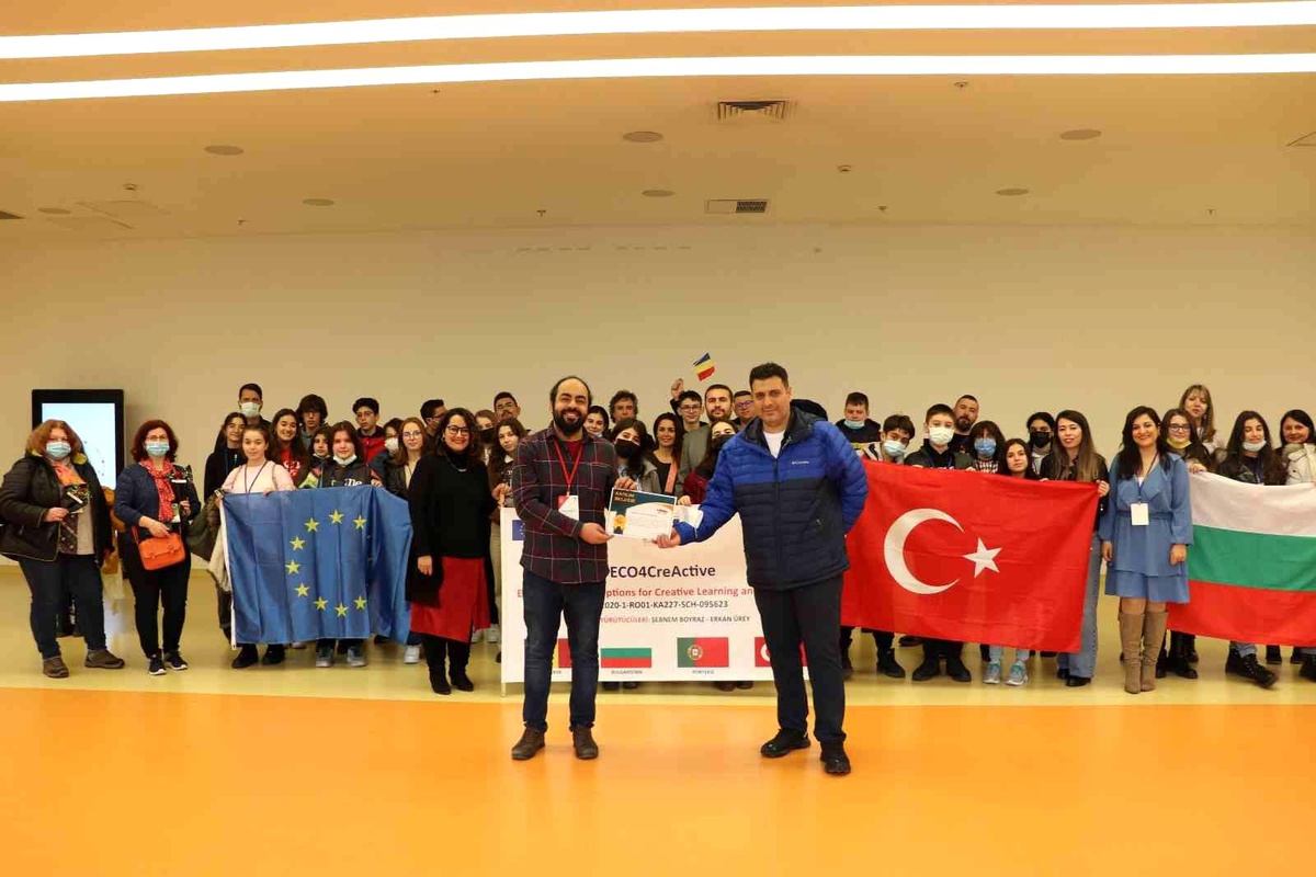 Kayseri Bilim Merkezi öğrencileri ağırladı