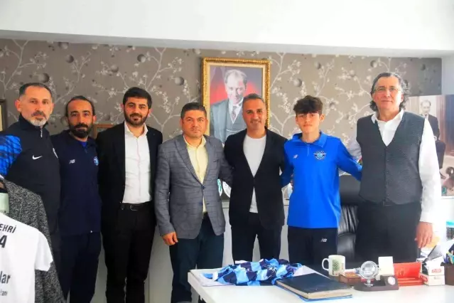 Kürşat Adana Demirspor'da