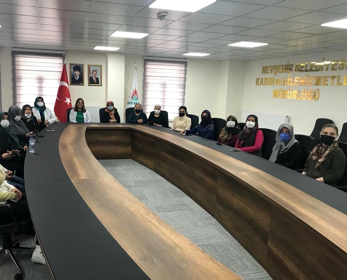 Nevşehirli kadınlar ücretsiz sinema ve film etkinliğine katıldı
