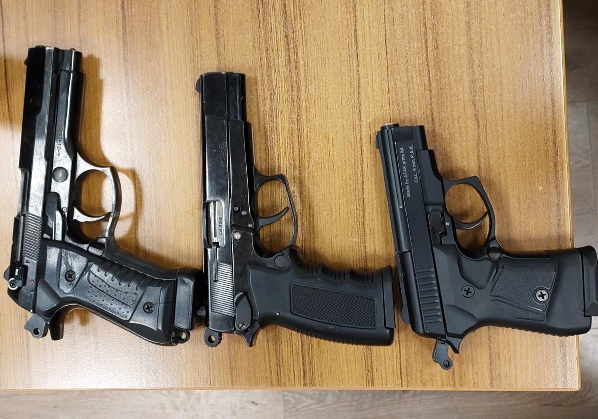 Polis uygulamasına takılan şahıslarda silah yakalandı