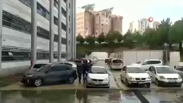 Sahte geçici koruma kimlik belgesi düzenleyen 4 kişi yakalandı