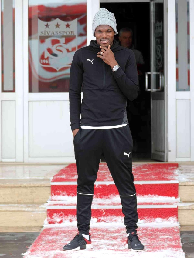 Sivasspor, Adana'ya gitti