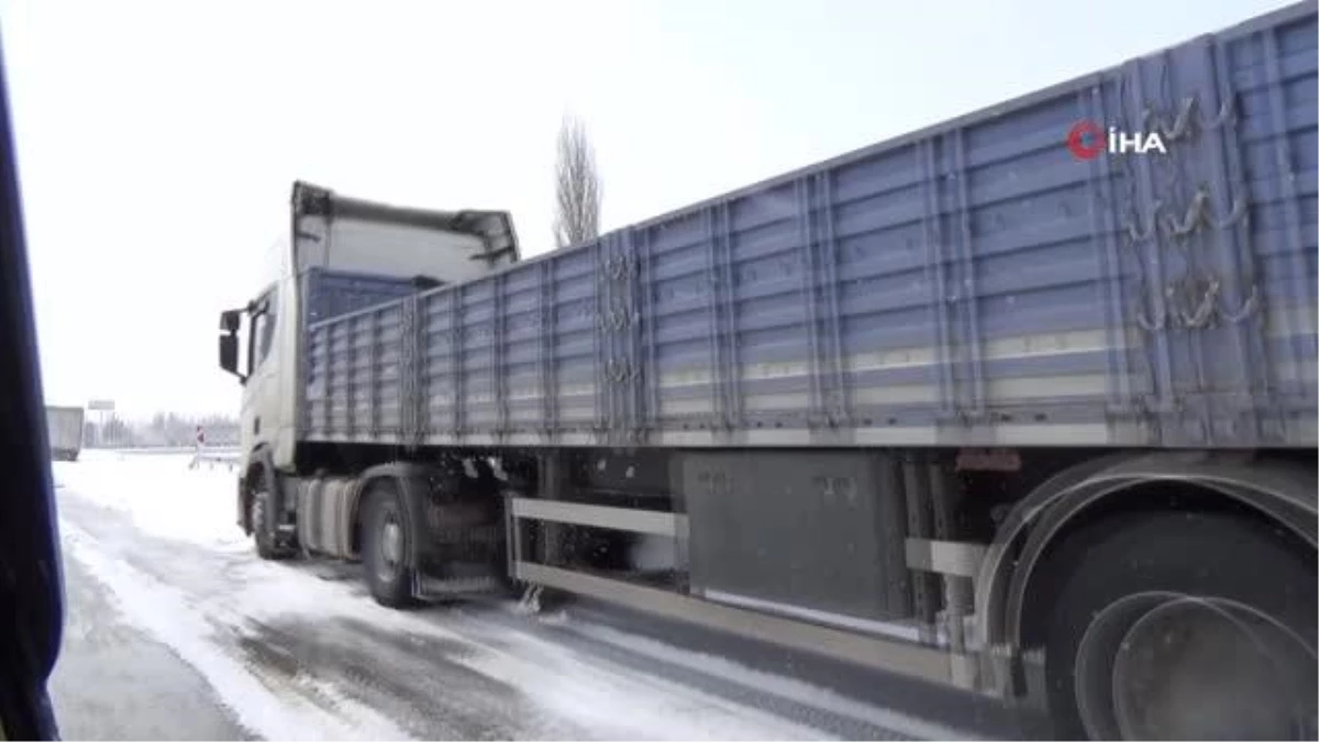 Ağır tonajlı araçlara 24 saattir kapalı olan Karaman-Mersin yolu ulaşıma açıldı