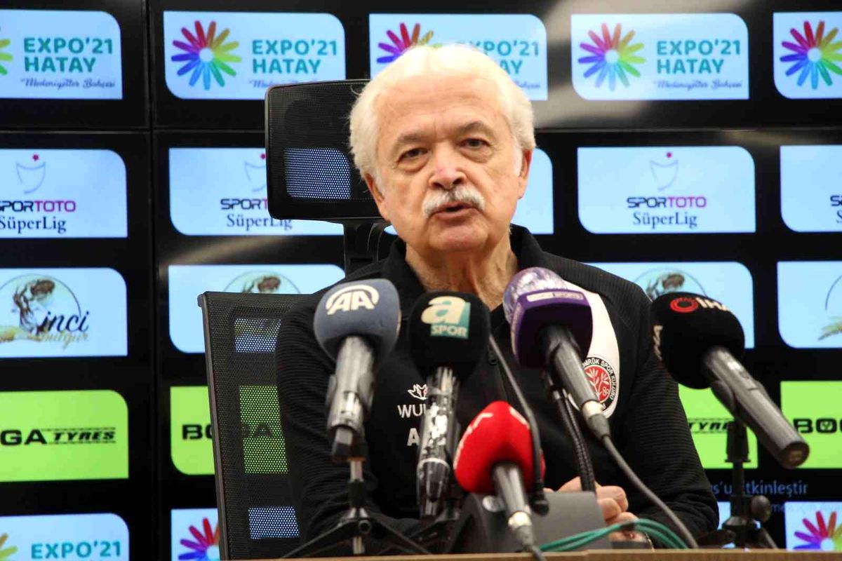 Atılay Canel: 'Futbol hatalar oyunu'