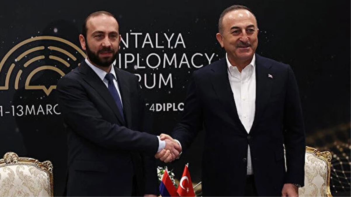 Bakan Çavuşoğlu, Ermeni mevkidaşı ile Antalya Diplomasi Forumu\'nda görüştü! Ön koşulsuz normalleşme mesajı tekrarlandı