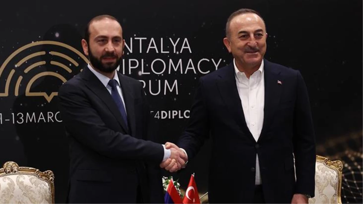 Antalya\'da önemli görüşme! Bakan Çavuşoğlu ve Ermeni mevkidaşı son gelişmeleri masaya yatırdı