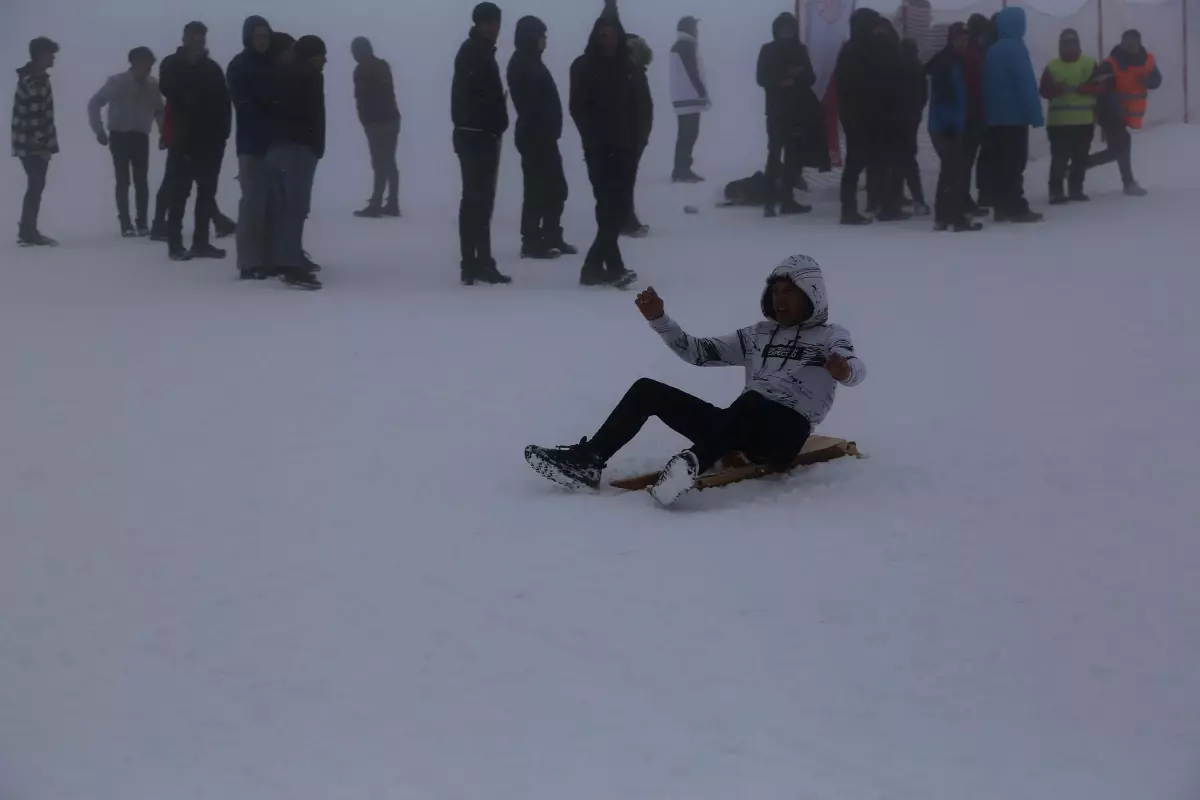 Geleneksel Kızak Müsabakaları\'nın ikinci ayağı Artvin\'de yapıldı
