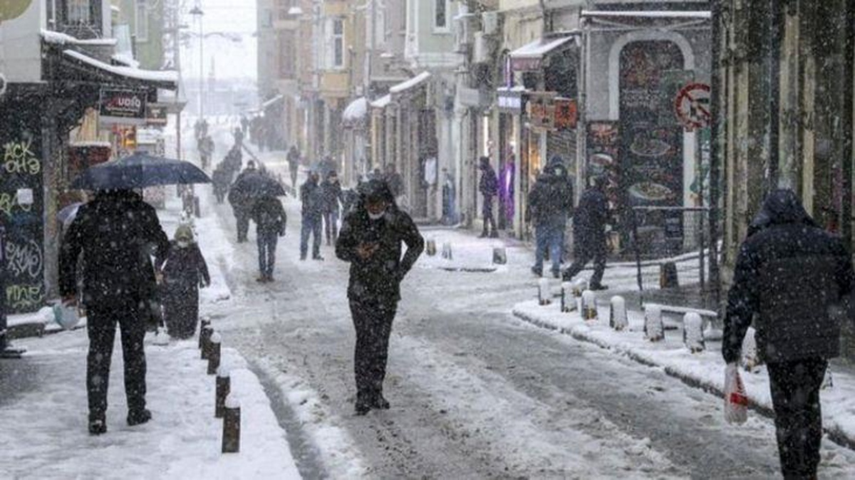 Meteoroloji\'den harita ve saatle kar uyarısı! Aybar ne zaman bitecek? İllerimizde bugün hava nasıl olacak?