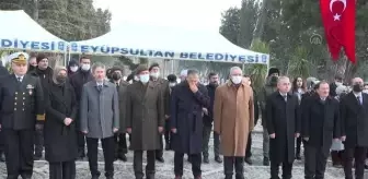 Milli Şair Mehmet Akif Ersoy kabri başında anıldı