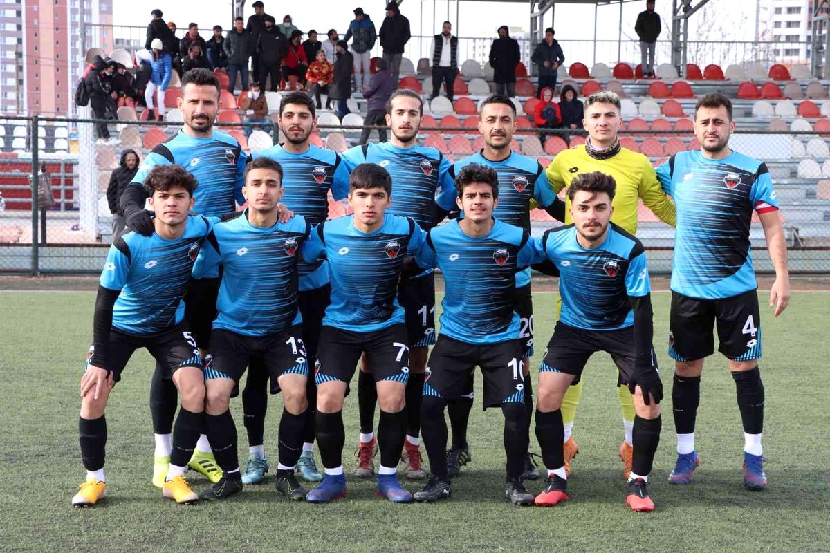 OSB Atletikspor ligi 3. sırada tamamladı