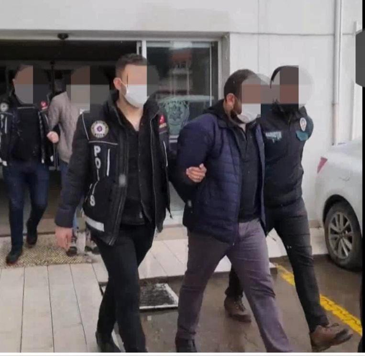 Sakarya\'da uyuşturucuya geçit yok: 2 tutuklama