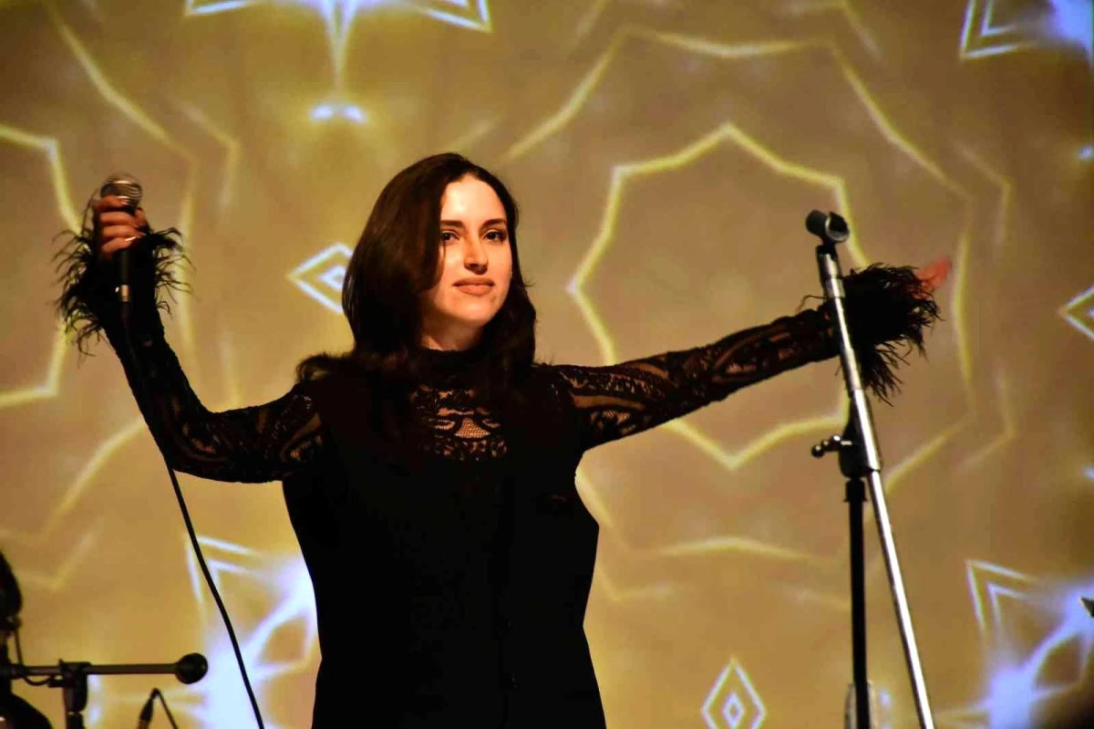 Şehzadeler'de Fasıl-ı Jazz Kadınlar için sahne aldı