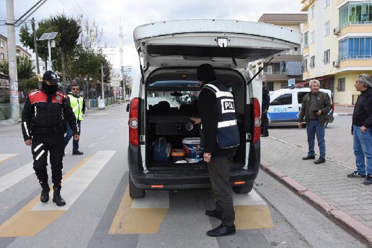 Trafik uygulamasında 549 araç trafikten menedildi