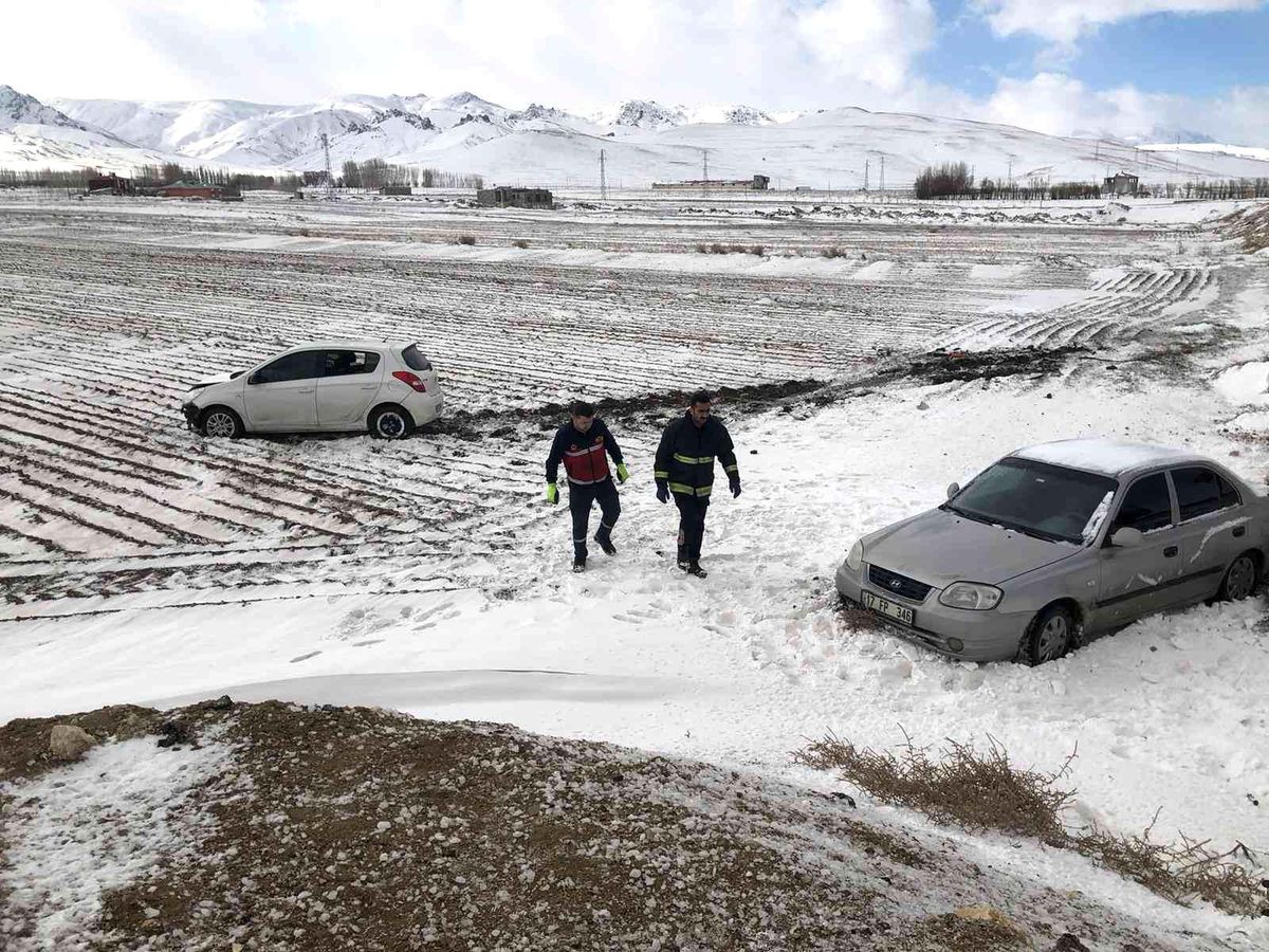 Van\'da trafik kazası: 2 yaralı