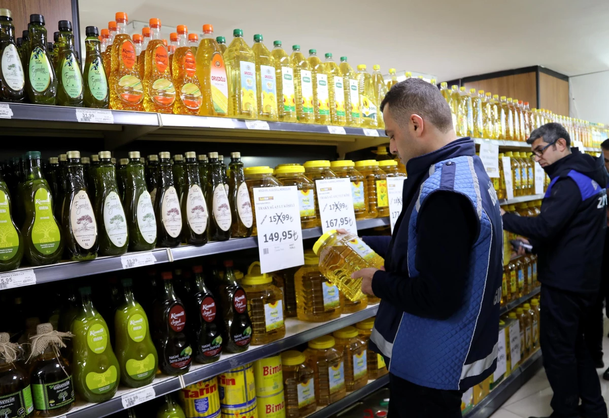 Van Büyükşehir Belediyesi zabıtası stokçulara karşı teyakkuzda