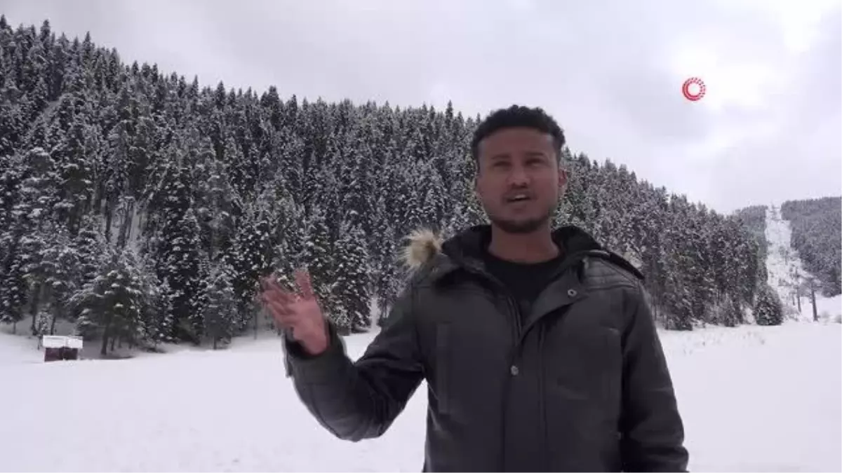 Yabancı öğrenciler kabulünün 101. yıldönümünde İstiklal Marşı'nı okudu