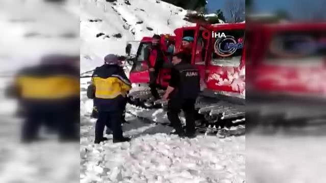 AFAD ve UMKE ekipleri yolları kapanan köylerdeki hasta bebekler için seferber oldu