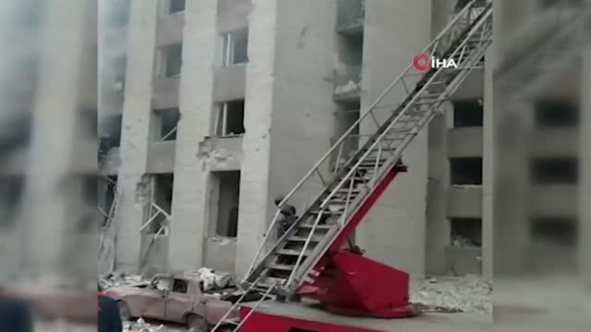 Çernihiv'de sivil yerleşim alanları vuruldu: 1 ölü