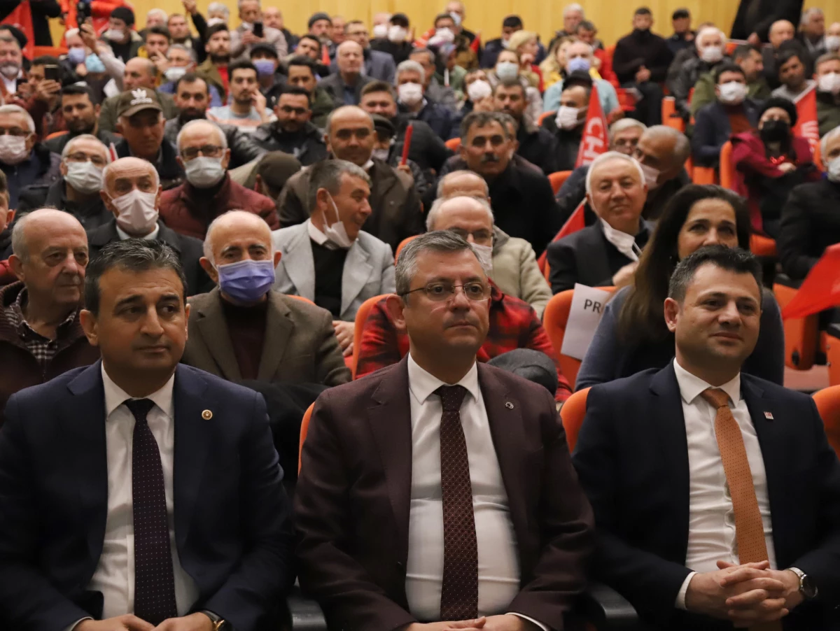 CHP Grup Başkanvekili Özel, Aksaray\'da İl Danışma Kurulu Toplantısında konuştu