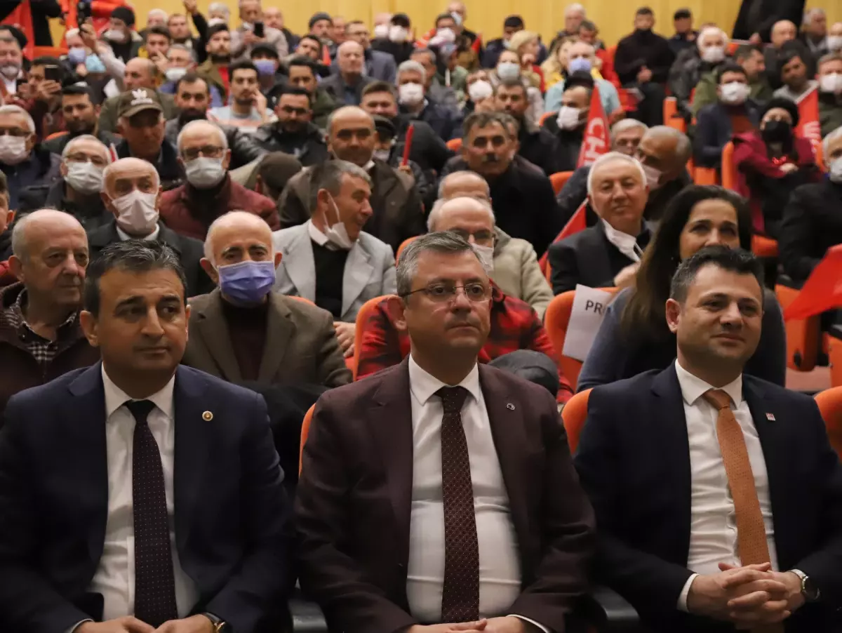 CHP Grup Başkanvekili Özel, Aksaray\'da İl Danışma Kurulu Toplantısında konuştu