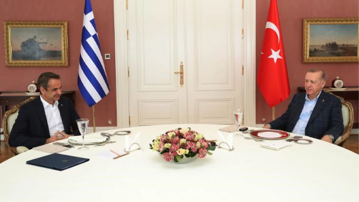 Yunanistan Başbakanı Miçotakis\'i Cumhurbaşkanı Erdoğan kabul ediyor! Öğle yemeğinde buluşan ikilinin masasında 3 önemli konu var