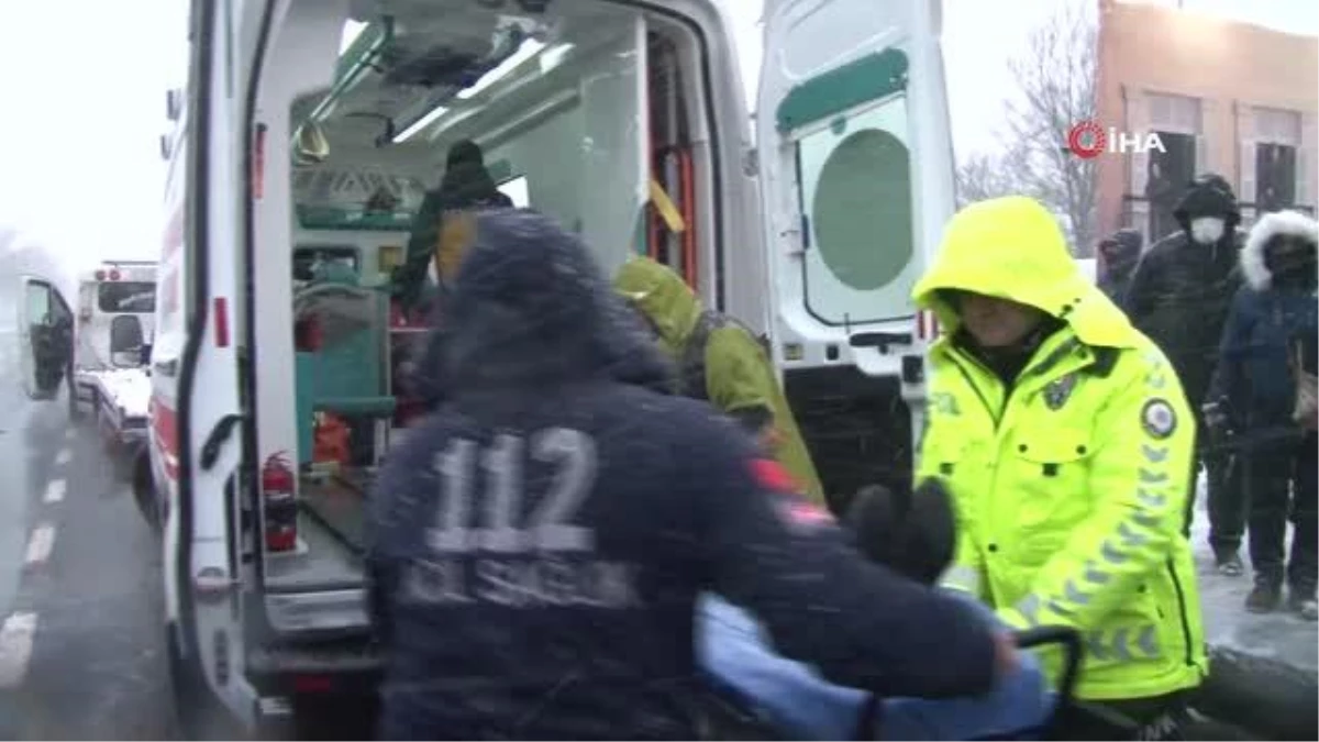 Son dakika haber | Sarıyer\'de trafik kazası: Takla atan araçtan çıkartılan yaralı kadın hastaneye kaldırıldı