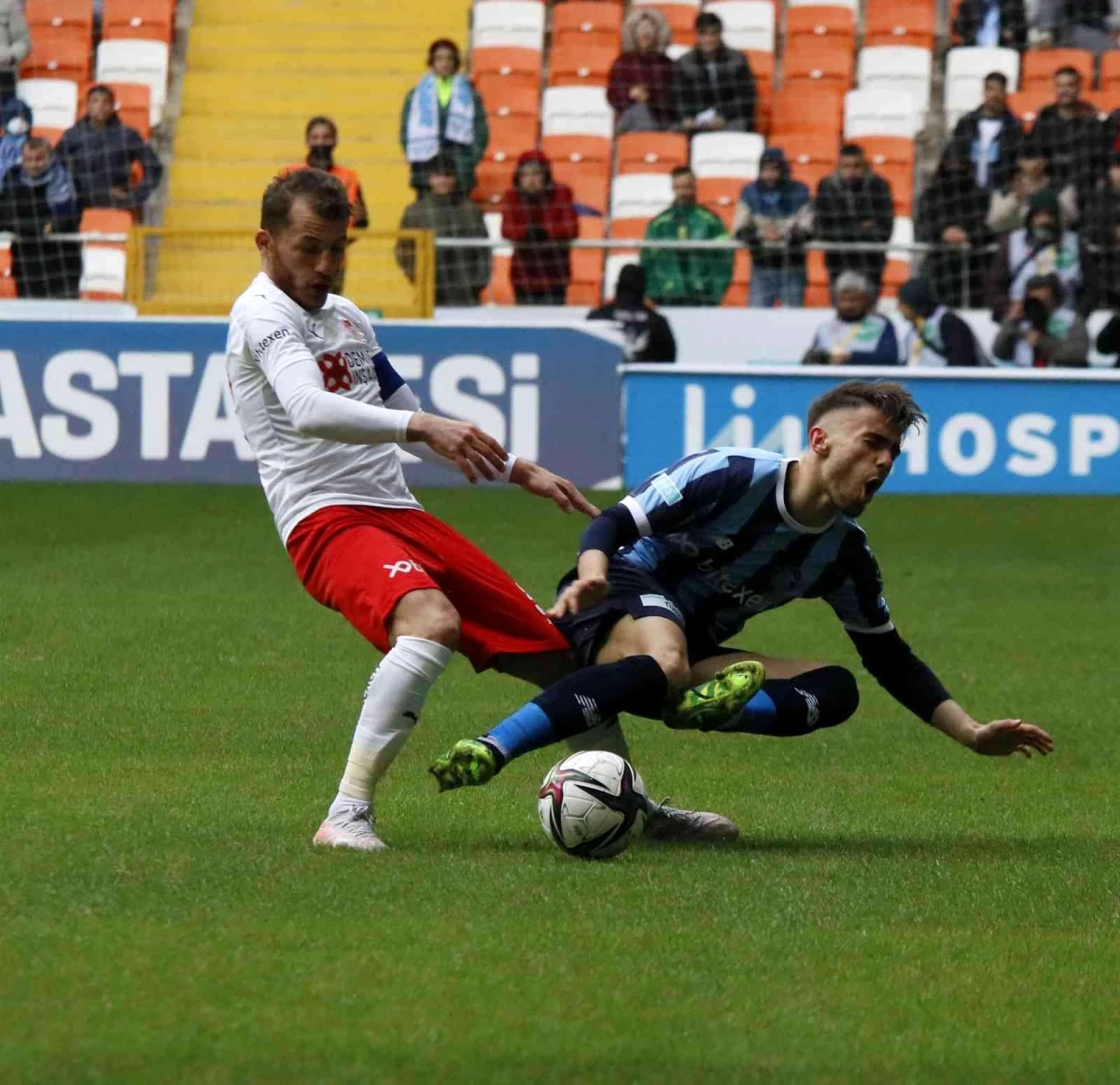 Spor Toto Süper Lig: Adana Demirspor: 0 Sivasspor : 1 (İlk yarı)