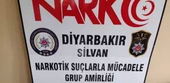 Son dakika haberleri: Uyuşturucu ve silahlarla yakalandı