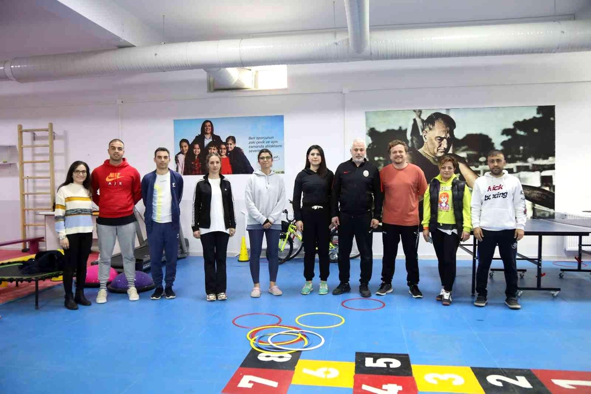 Aydın Büyükşehir Belediyesi Otizm Destek Merkezi, Türkiye\'ye örnek oldu
