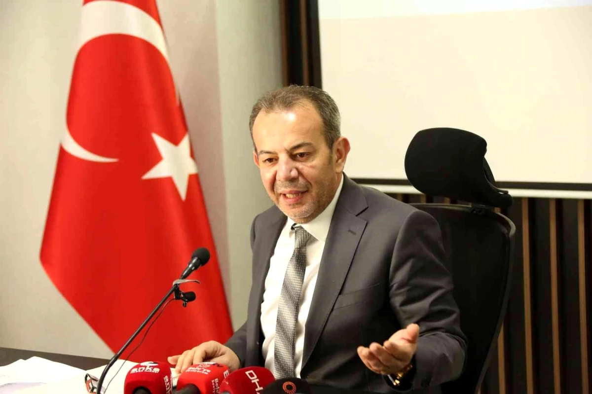 Başkan Özcan, HDP\'li vekiller ve gazeteciler hakkında suç duyurusunda bulundu
