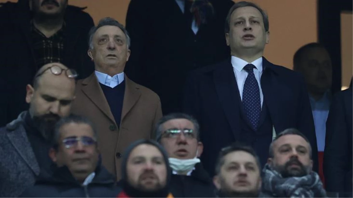 Kimse ne olduğunu anlamadı! Beşiktaş Başkanı Ahmet Nur Çebi maç ortasında stadı terk etti