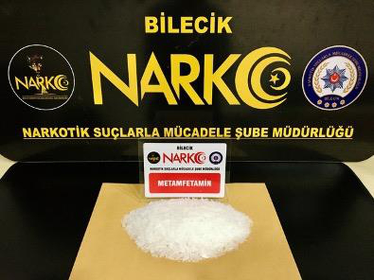 Bilecik\'te uyuşturucuyla yakalanan 2 zanlı tutuklandı
