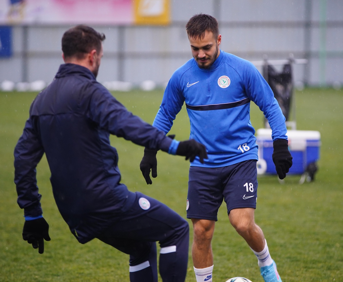 Çaykur Rizespor, Trabzonspor maçının hazırlıklarını sürdürdü