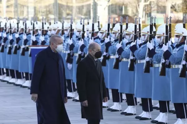 Son dakika haberleri: Cumhurbaşkanı Erdoğan, Almanya Şansölyesi Scholz ile bir araya geldi