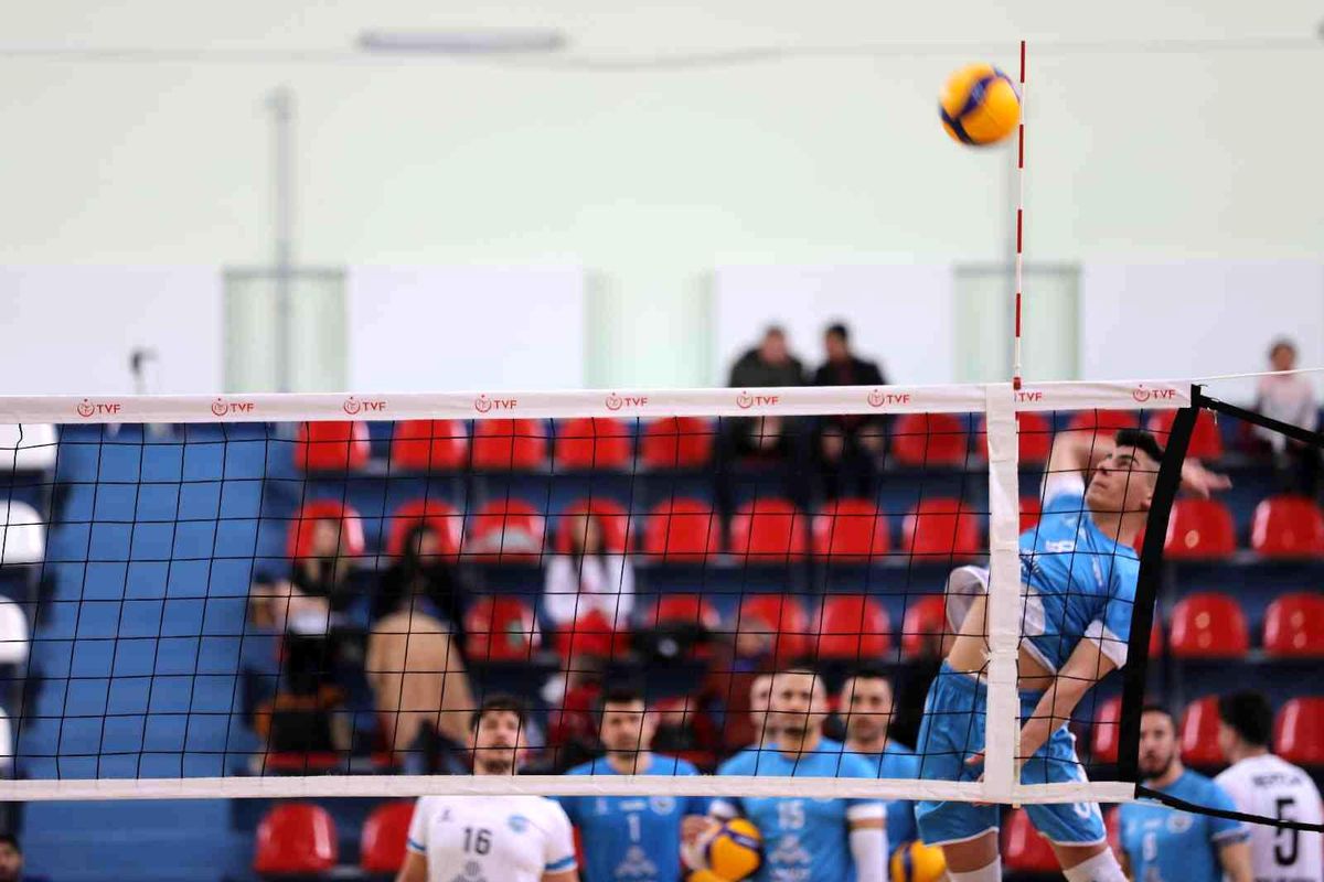 Develi Belediyespor ligi lider tamamladı