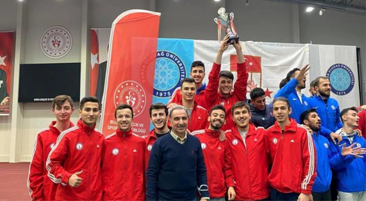 DPÜ\'den atletizmde 11 madalya ve Türkiye ikinciliği