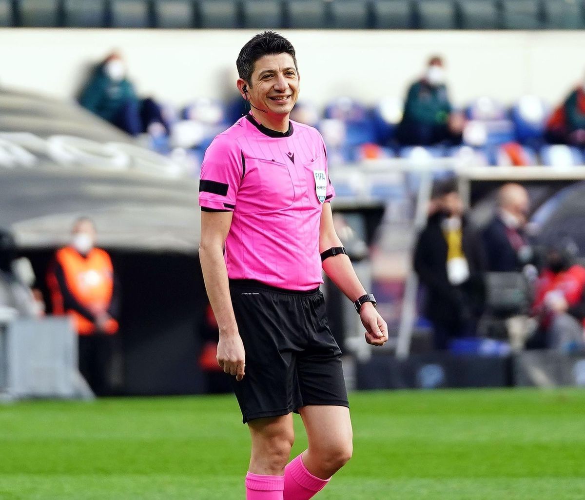 Galatasaray - Beşiktaş derbisinin VAR hakemi Yaşar Kemal Uğurlu oldu