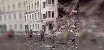 Donetsk'te sivil alanlar vuruldu