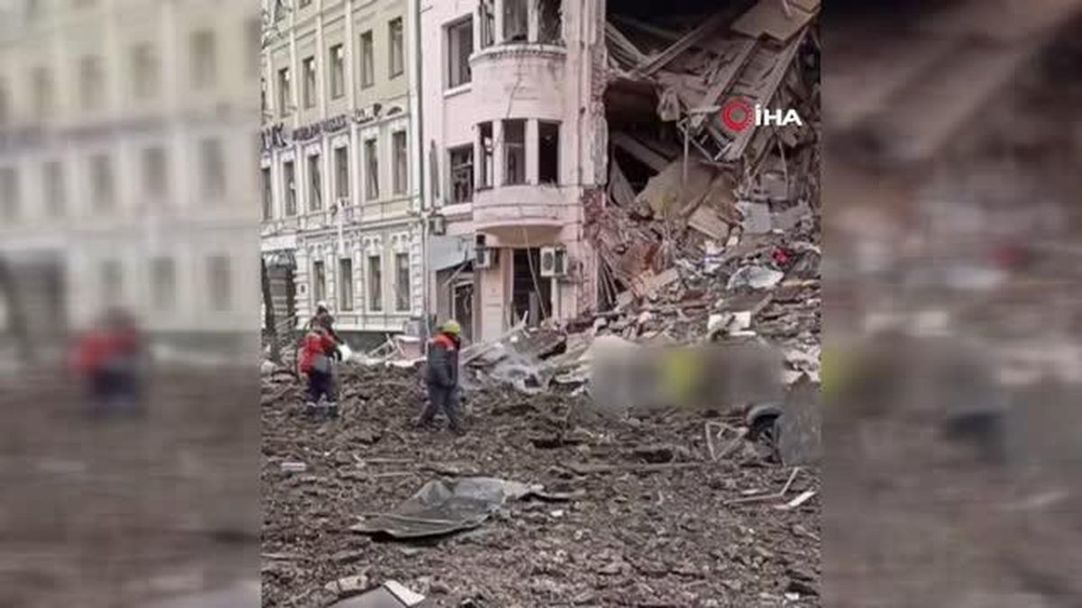 Donetsk'te sivil alanlar vuruldu