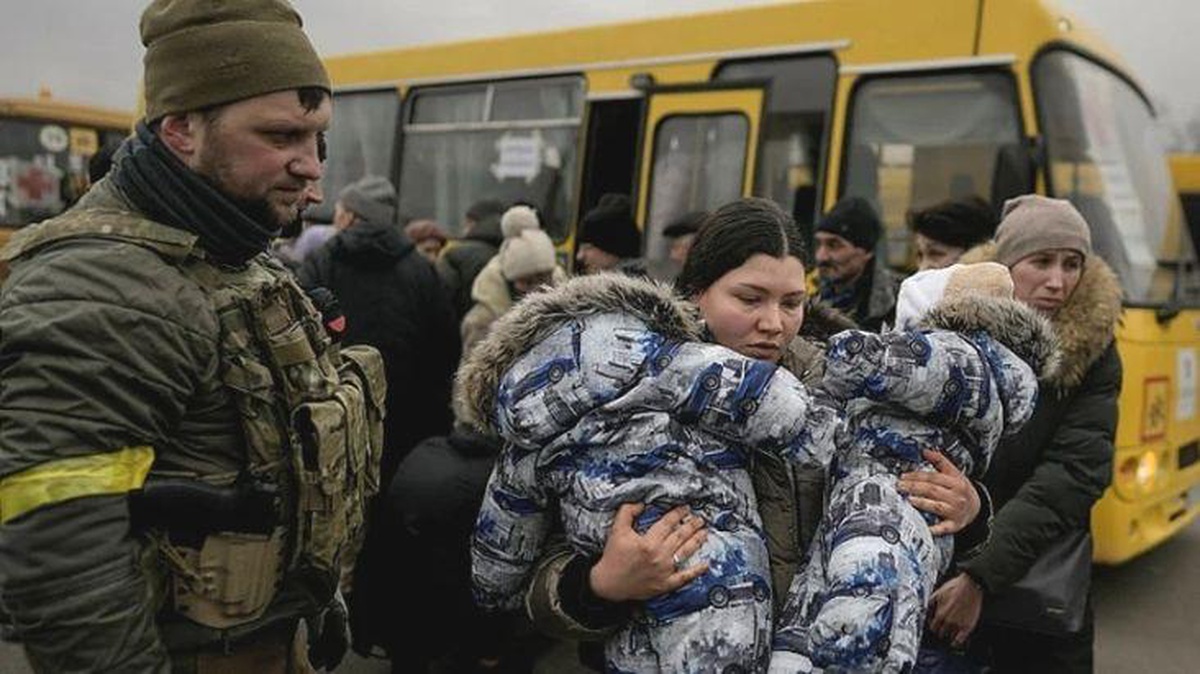 Katliam! Mariupol\'de ölen sivillerin sayısı 2500\'e ulaştı, kalanlar açlık ve susuzlukla karşı karşıya