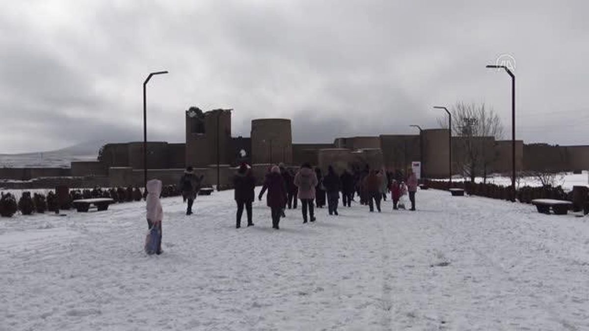 'Medeniyetler Beşiği' Ani'yi 2 ayda 34 bin 500 kişi ziyaret etti