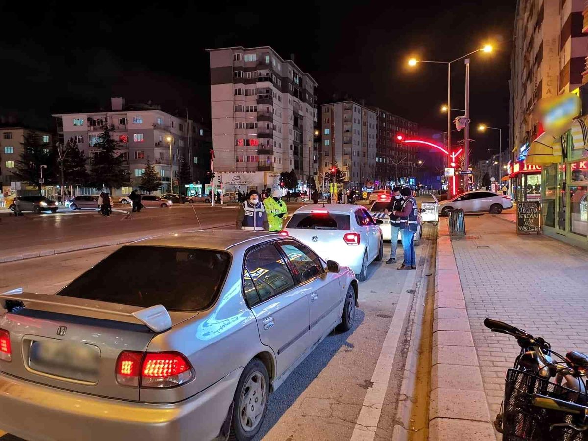 Son dakika haber: Polis ekiplerinden geniş çaplı denetim