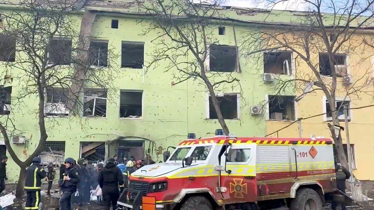 Rusya\'nın Ukrayna\'yı işgali: Mariupol\'daki hastane saldırısında yaralanan hamile kadın ve bebeği hayatını kaybetti