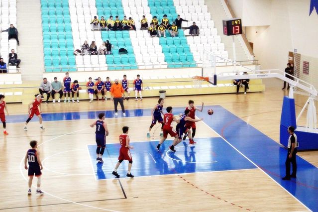 Sinop'ta U-18 Erkekler Basketbol grup müsabakaları sona erdi