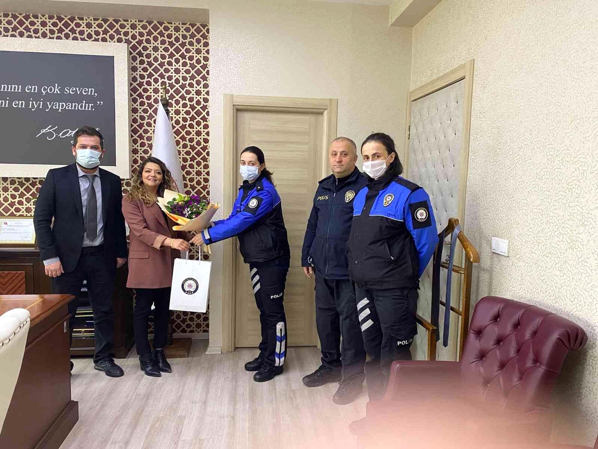Son dakika haberi! Toplum Destekli Polis tıpçıların gününü kutladı