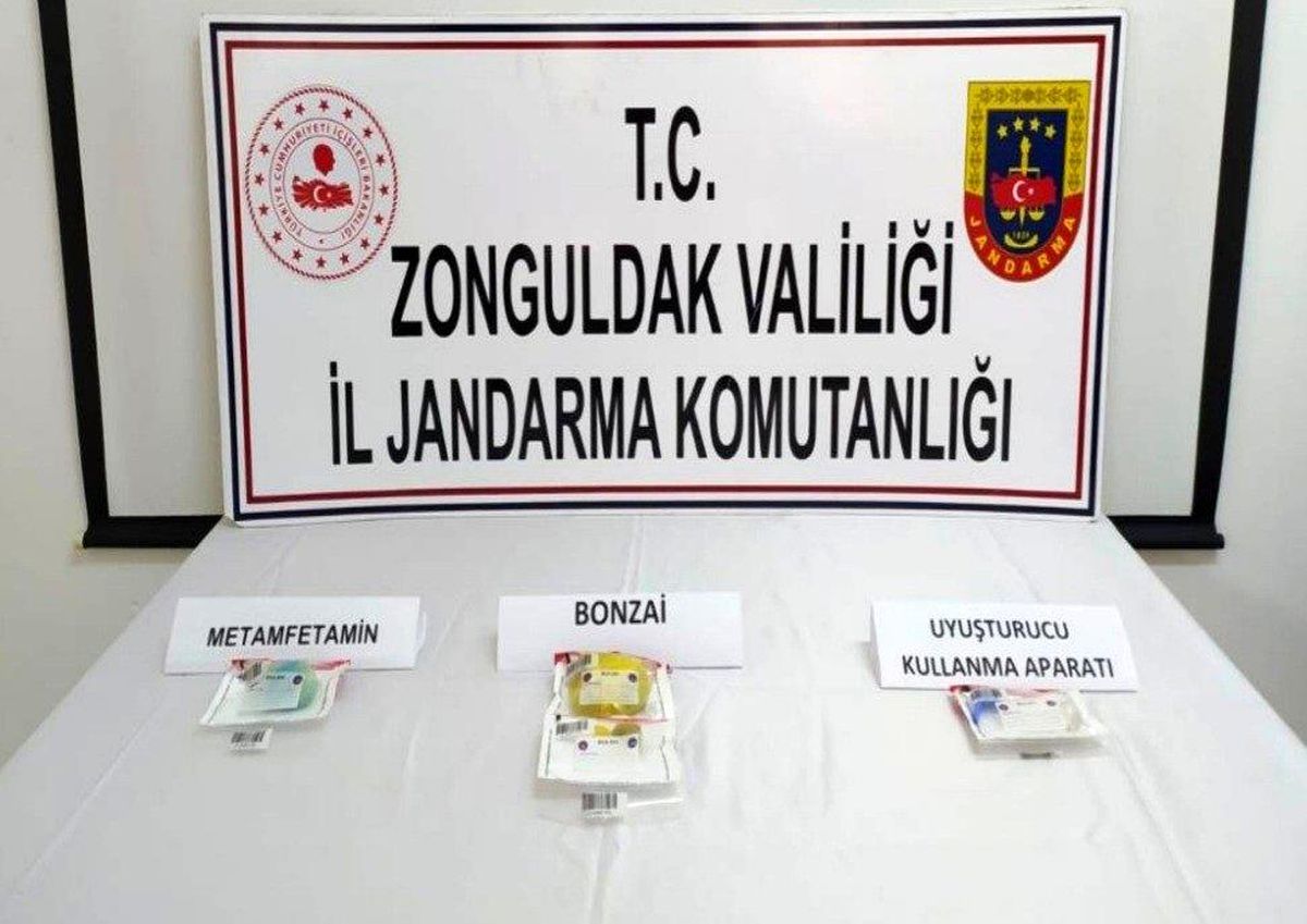Yolcu otobüsünde uyuşturucu ele geçirildi